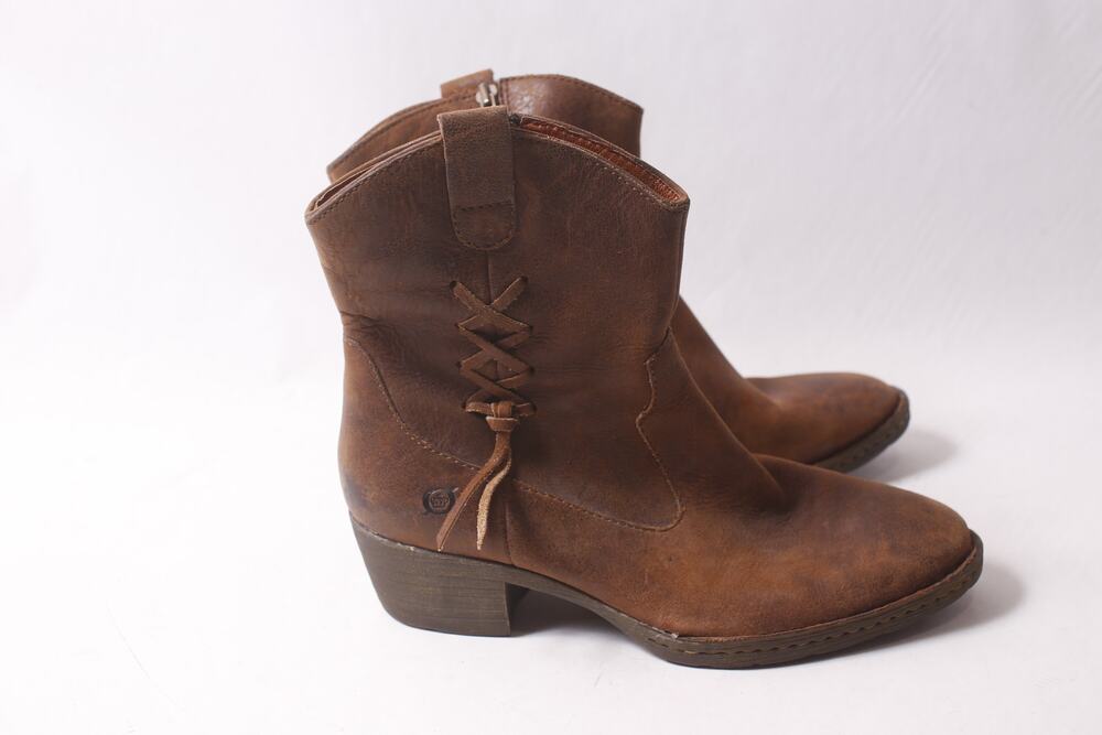 Born Shoes Western-inspired Ankle Boots 8 1/2 Brown Leather ~ 260413-WH 1065